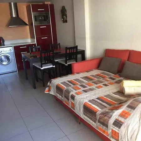 Apartment Fenals Beach 100 M, Comfortable, Quiet, Beautiful *