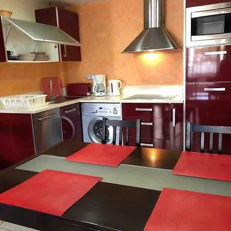 Fenals Beach 100 M, Comfortable, Quiet, Beautiful Lloret de Mar